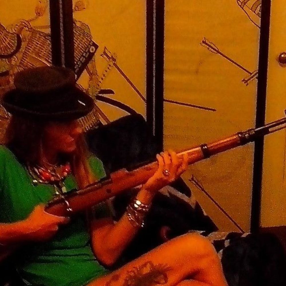 Meet your Posher, Robin